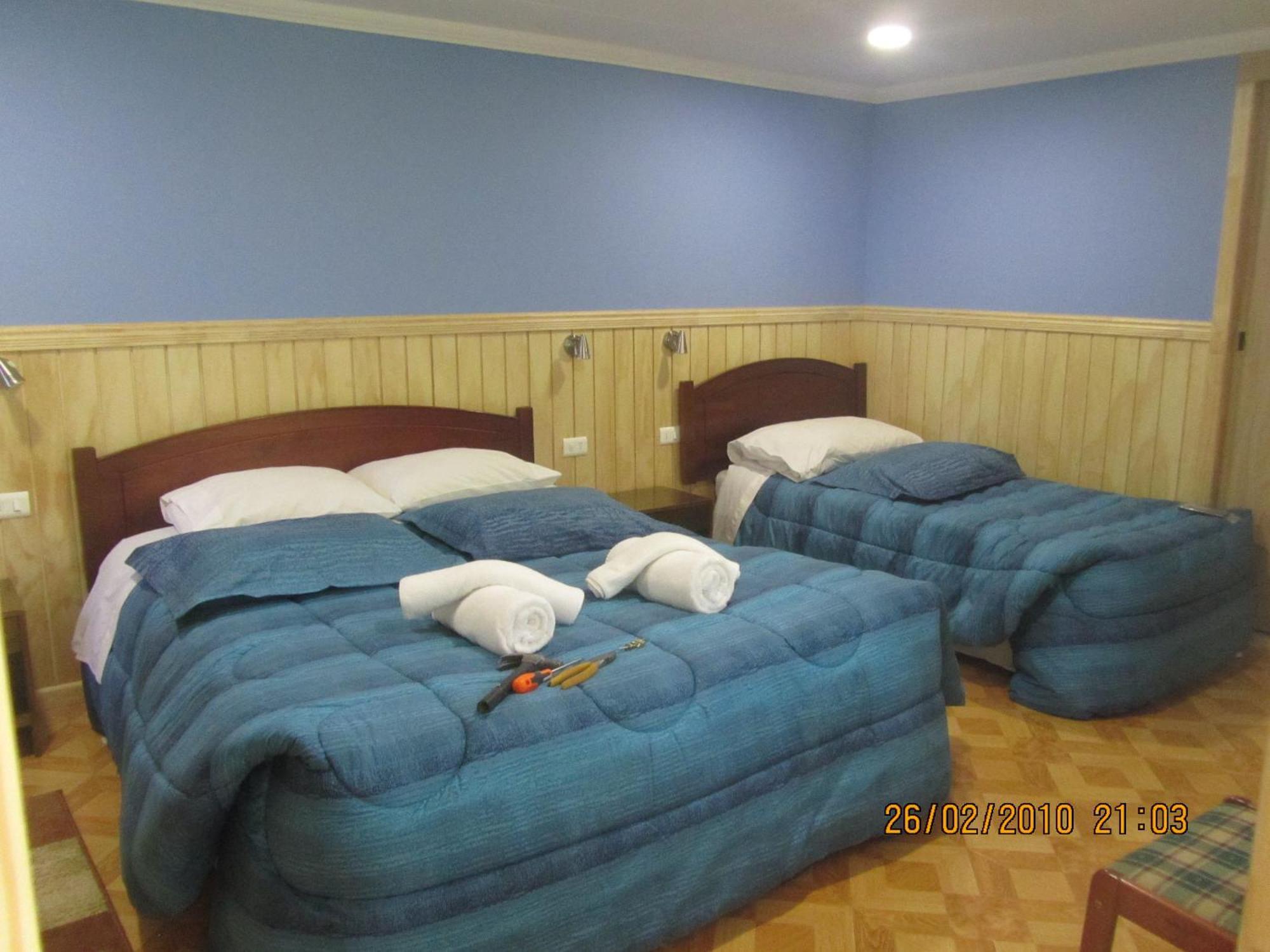 Patagonia Swiss House Hotel Puerto Natales Buitenkant foto